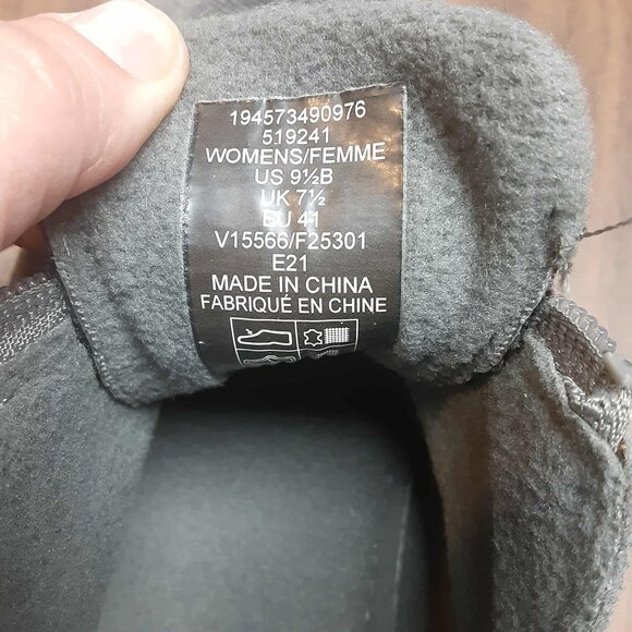 Lands’ End Women's All Weather Insulated Suede Leather Zip Moc Shoes Sz 9.5B - Picture 4 of 10